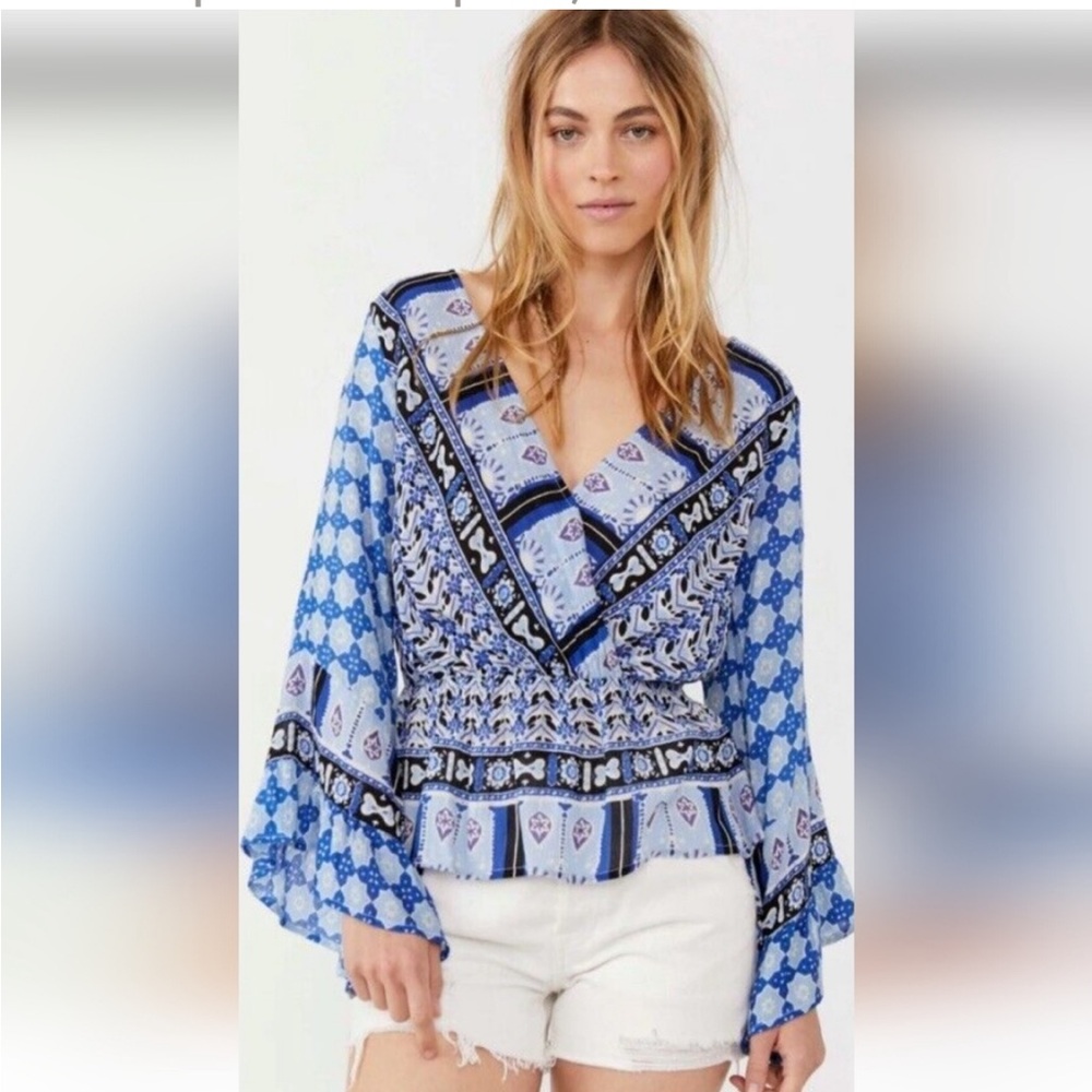 Free People Rosalie Bell Sleeve Boho Top in Blue Size XS